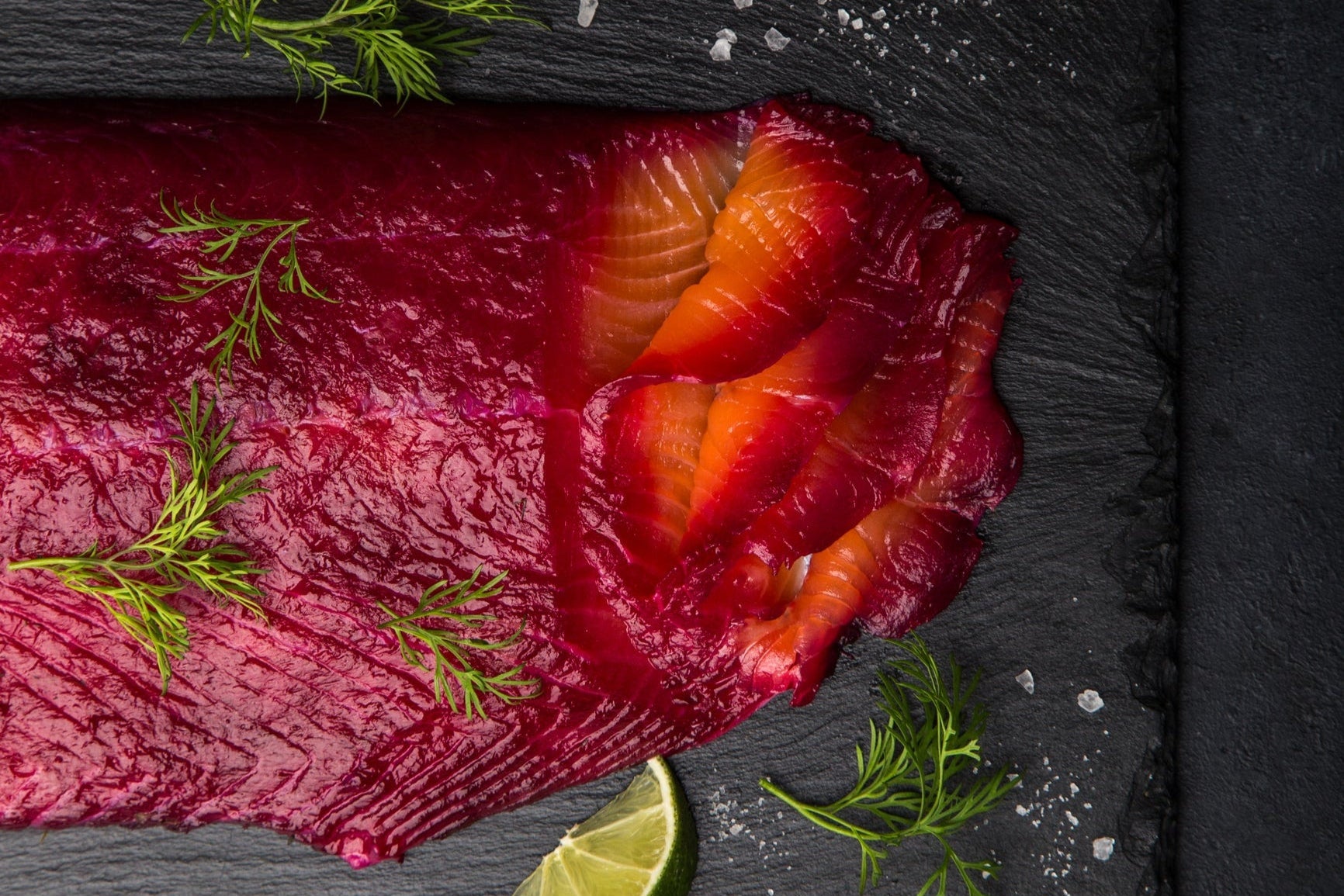 Saumon Gravlax aux Betteraves maison